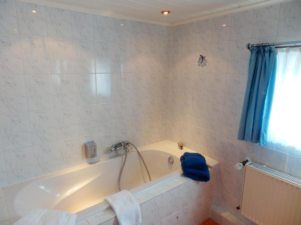 Hotelschiff Perle BRE Cameră foto